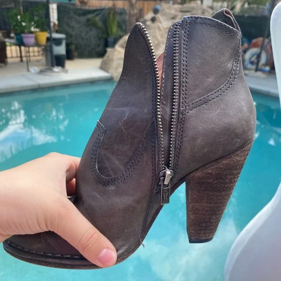 FRYE boots women - Picture 9 of 9